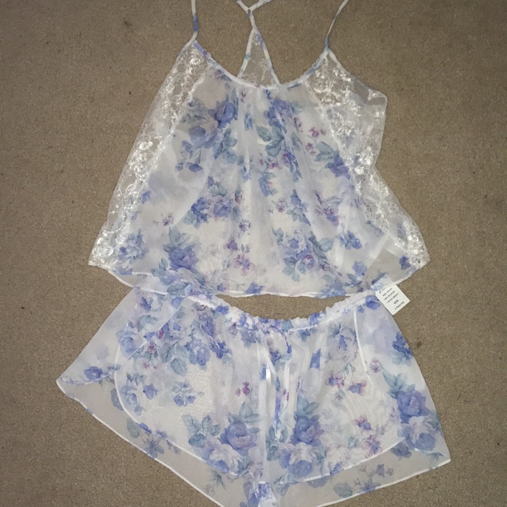 Floral Two piece pj set